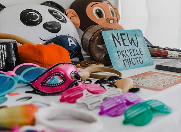 Ensemble d'accessoires disponibles de chez PhotoboothSherbrooke.ca